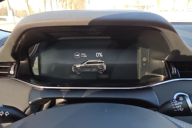 Used Land Rover Range Evoque New Energy 2022 Aurora L P300e Plug-in Hybrid Electric Version Instrument Cluster