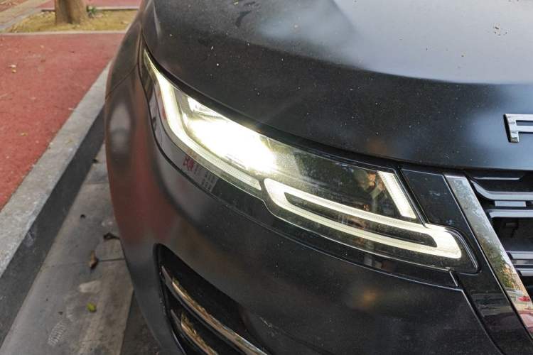 Used Land Rover Range Evoque New Energy 2022 Aurora L P300e Plug-in Hybrid Electric Version Right Front Headlight