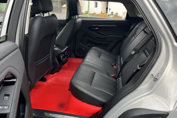 Used Land Rover Range Evoque New Energy 2022 Aurora L P300e Plug-in Hybrid Electric Version Interior 3