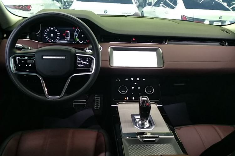 Used Land Rover Range Evoque New Energy 2022 Aurora L P300e Plug-in Hybrid Electric Version Center Console
