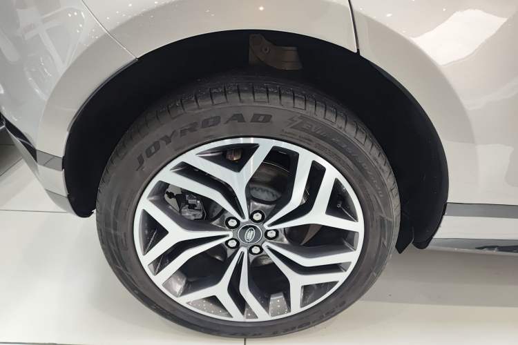 Used Land Rover Range Evoque New Energy 2022 Aurora L P300e Plug-in Hybrid Electric Version Exterior 8
