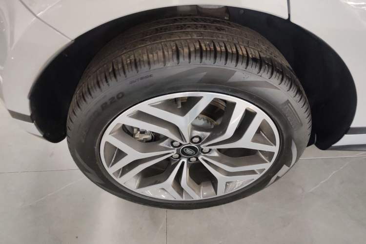 Used Land Rover Range Evoque New Energy 2022 Aurora L P300e Plug-in Hybrid Electric Version Exterior 8