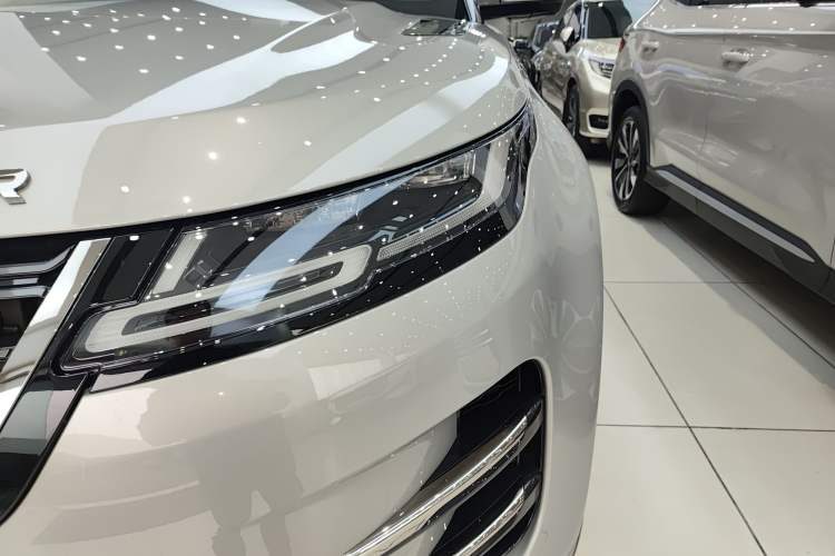 Used Land Rover Range Evoque New Energy 2022 Aurora L P300e Plug-in Hybrid Electric Version Left Front Headlight