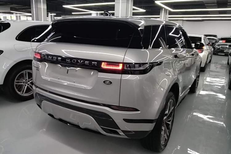 Used Land Rover Range Evoque New Energy 2022 Aurora L P300e Plug-in Hybrid Electric Version Rear Right 45 Deg