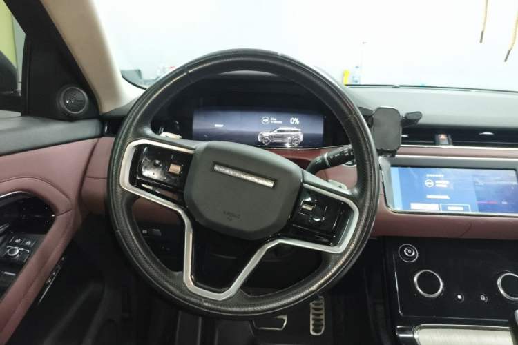 Used Land Rover Range Evoque New Energy 2022 Aurora L P300e Plug-in Hybrid Electric Version Steering Wheel