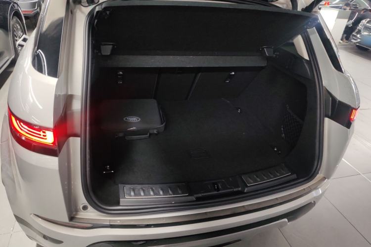 Used Land Rover Range Evoque New Energy 2022 Aurora L P300e Plug-in Hybrid Electric Version Trunk