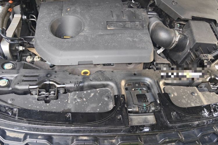 Used Land Rover Range Evoque New Energy 2022 Aurora L P300e Plug-in Hybrid Electric Version Engine Bay