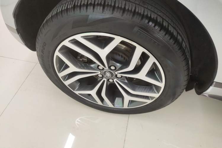 Used Land Rover Range Evoque New Energy 2022 Aurora L P300e Plug-in Hybrid Electric Version Exterior 8