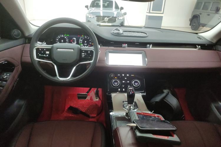 Used Land Rover Range Evoque New Energy 2022 Aurora L P300e Plug-in Hybrid Electric Version Interior 2