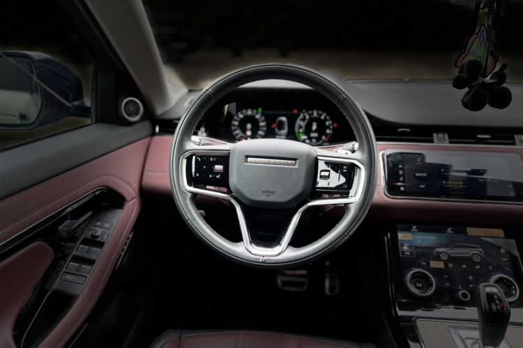 Used Land Rover Range Evoque New Energy 2022 Aurora L P300e Plug-in Hybrid Electric Version Interior 5