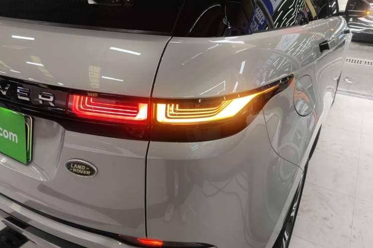 Used Land Rover Range Evoque New Energy 2022 Aurora L P300e Plug-in Hybrid Electric Version Right Rear Taillight