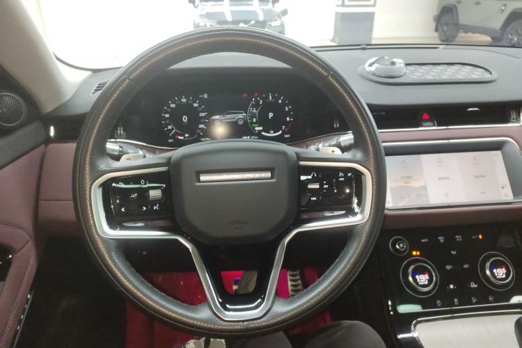 Used Land Rover Range Evoque New Energy 2022 Aurora L P300e Plug-in Hybrid Electric Version Steering Wheel