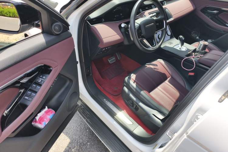 Used Land Rover Range Evoque New Energy 2022 Aurora L P300e Plug-in Hybrid Electric Version Driver Seat
