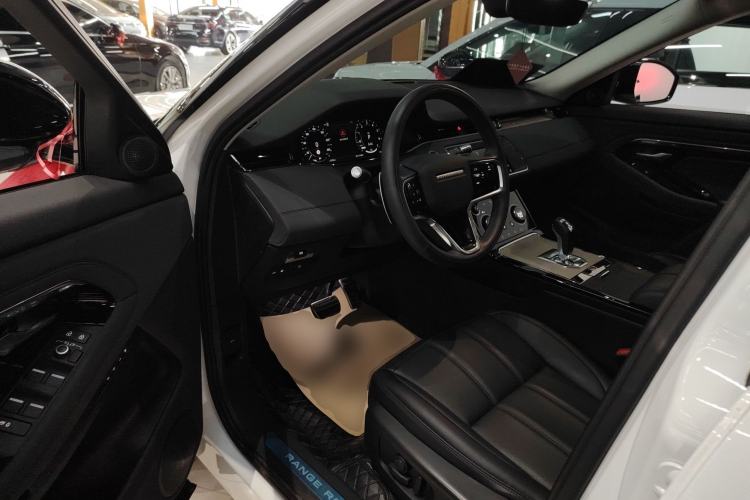 Used Land Rover Range Evoque New Energy 2022 Aurora L P300e Plug-in Hybrid Electric Version Driver Seat