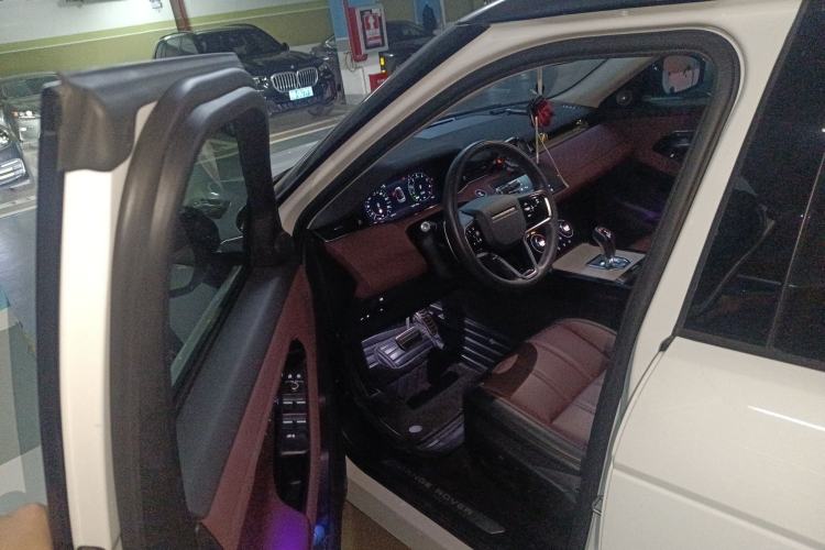 Used Land Rover Range Evoque New Energy 2022 Aurora L P300e Plug-in Hybrid Electric Version Driver Seat