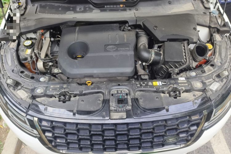 Used Land Rover Range Evoque New Energy 2022 Aurora L P300e Plug-in Hybrid Electric Version Engine Bay