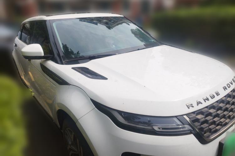 Used Land Rover Range Evoque New Energy 2022 Aurora L P300e Plug-in Hybrid Electric Version Front Right 45 Deg