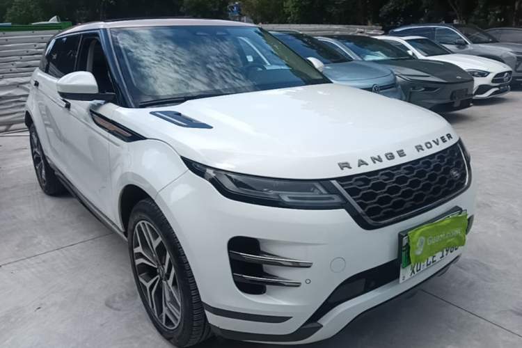 Used Land Rover Range Evoque New Energy 2022 Aurora L P300e Plug-in Hybrid Electric Version Front Right 45 Deg