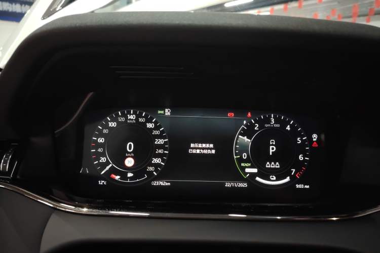Used Land Rover Range Evoque New Energy 2022 Aurora L P300e Plug-in Hybrid Electric Version Instrument Cluster
