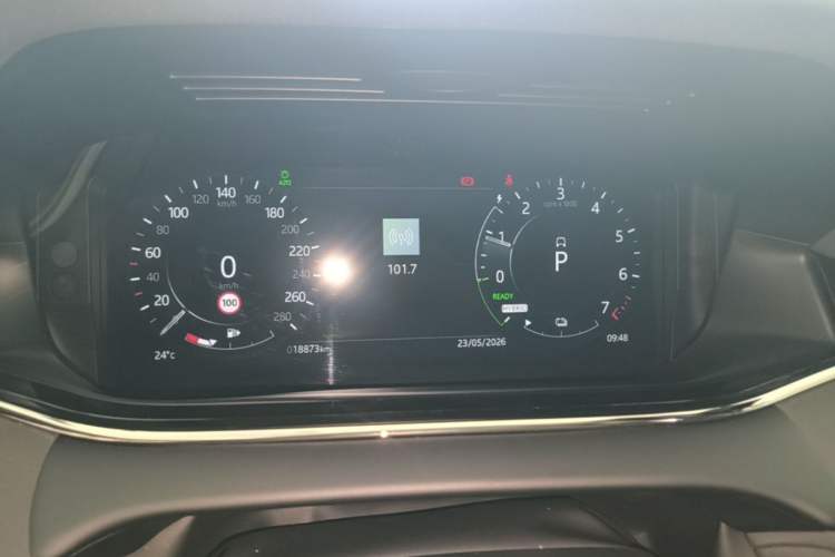 Used Land Rover Range Evoque New Energy 2022 Aurora L P300e Plug-in Hybrid Electric Version Instrument Cluster