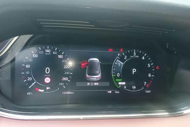 Used Land Rover Range Evoque New Energy 2022 Aurora L P300e Plug-in Hybrid Electric Version Instrument Cluster
