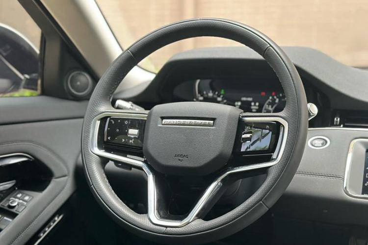 Used Land Rover Range Evoque New Energy 2022 Aurora L P300e Plug-in Hybrid Electric Version Interior 2