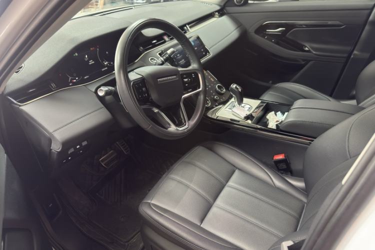 Used Land Rover Range Evoque New Energy 2022 Aurora L P300e Plug-in Hybrid Electric Version Interior 3