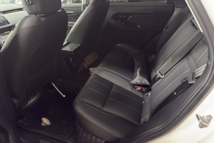 Used Land Rover Range Evoque New Energy 2022 Aurora L P300e Plug-in Hybrid Electric Version Interior 5