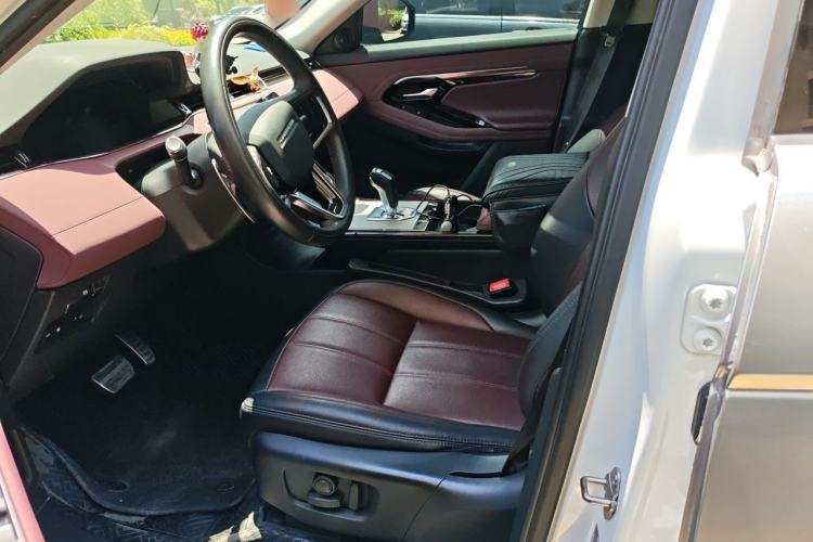 Used Land Rover Range Evoque New Energy 2022 Aurora L P300e Plug-in Hybrid Electric Version Left Front Seat