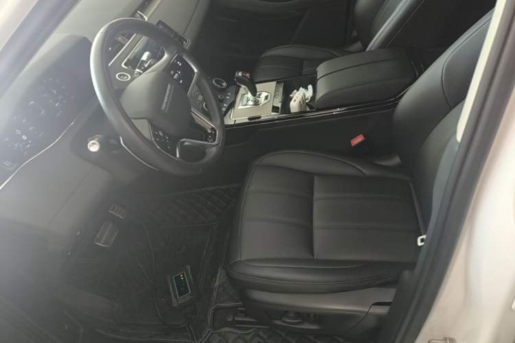 Used Land Rover Range Evoque New Energy 2022 Aurora L P300e Plug-in Hybrid Electric Version Left Front Seat
