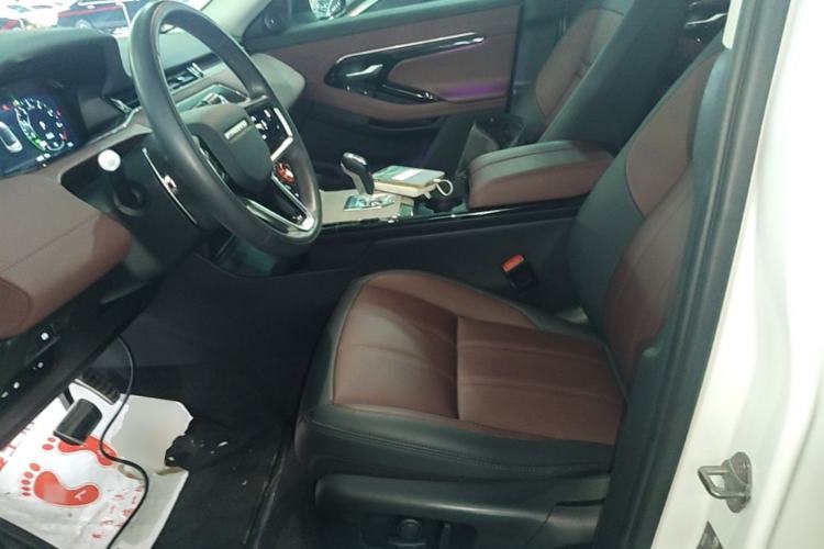 Used Land Rover Range Evoque New Energy 2022 Aurora L P300e Plug-in Hybrid Electric Version Left Front Seat
