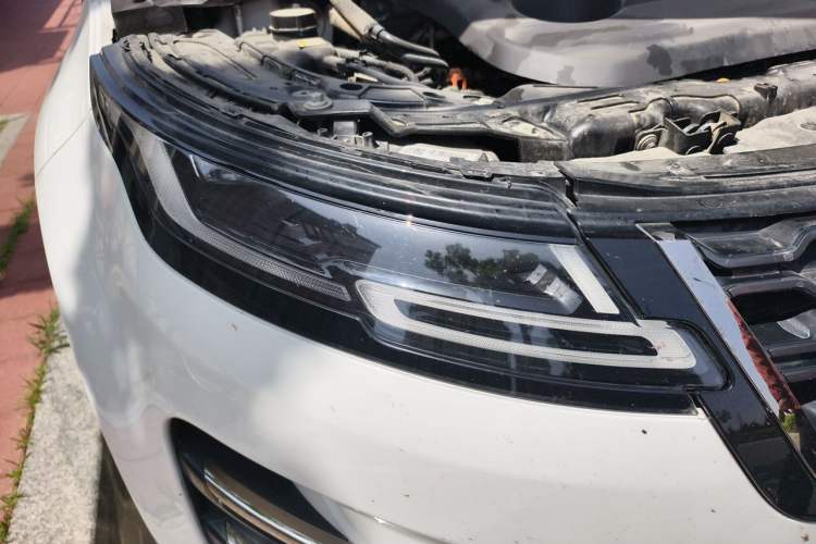 Used Land Rover Range Evoque New Energy 2022 Aurora L P300e Plug-in Hybrid Electric Version Right Front Headlight