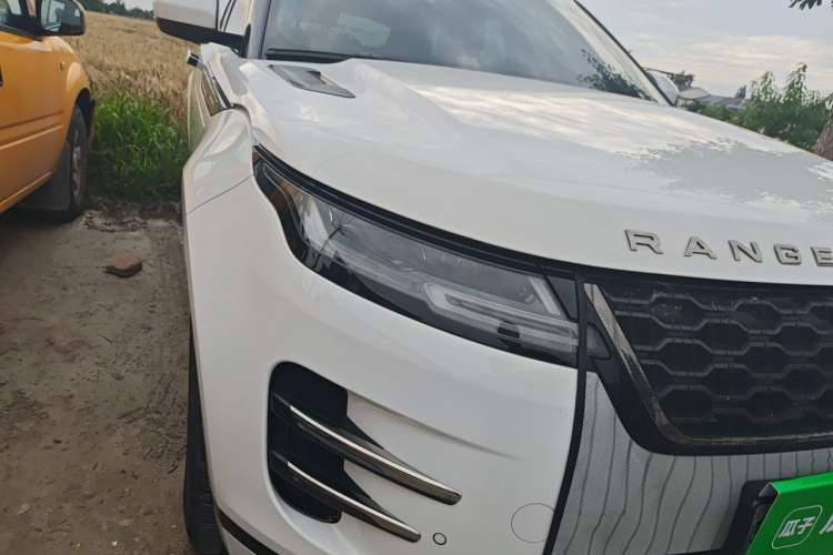 Used Land Rover Range Evoque New Energy 2022 Aurora L P300e Plug-in Hybrid Electric Version Right Front Headlight