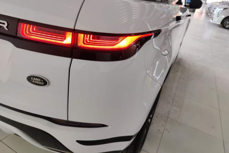 Used Land Rover Range Evoque New Energy 2022 Aurora L P300e Plug-in Hybrid Electric Version Right Rear Taillight