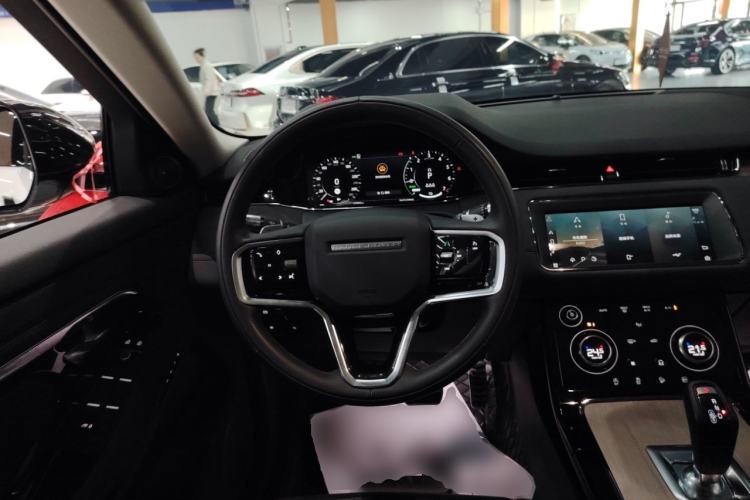 Used Land Rover Range Evoque New Energy 2022 Aurora L P300e Plug-in Hybrid Electric Version Steering Wheel