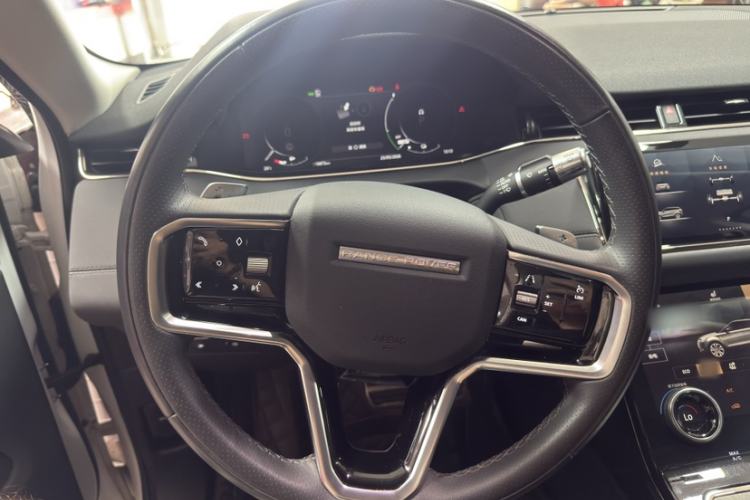Used Land Rover Range Evoque New Energy 2022 Aurora L P300e Plug-in Hybrid Electric Version Steering Wheel