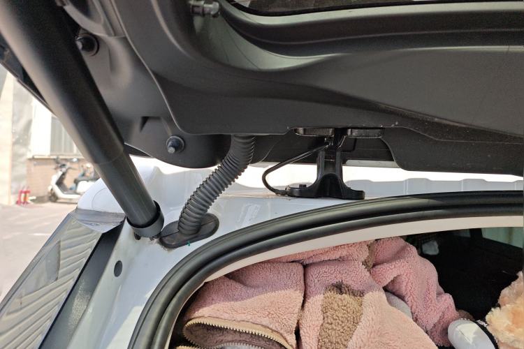 Used Land Rover Range Evoque New Energy 2022 Aurora L P300e Plug-in Hybrid Electric Version Trunk