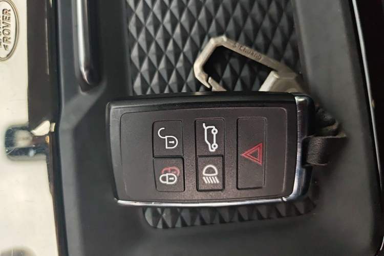 Used Land Rover Range Evoque New Energy 2022 Aurora L P300e Plug-in Hybrid Electric Version Vehicle Key