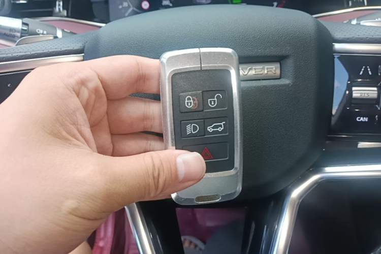 Used Land Rover Range Evoque New Energy 2022 Aurora L P300e Plug-in Hybrid Electric Version Vehicle Key