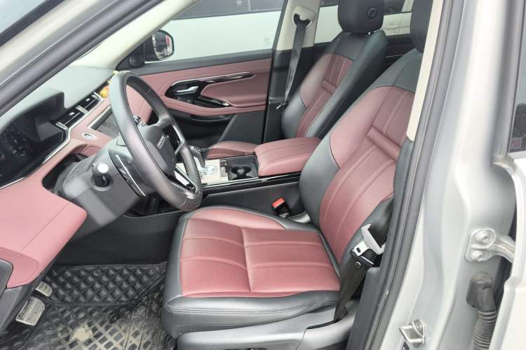 Used Land Rover Range Evoque New Energy 2023 Aurora L P300e Plug-in Hybrid Electric Version Left Front Seat