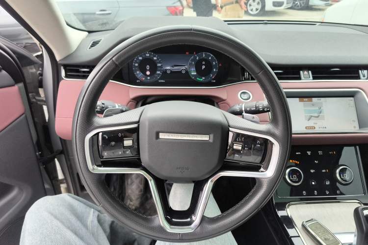 Used Land Rover Range Evoque New Energy 2023 Aurora L P300e Plug-in Hybrid Electric Version Steering Wheel
