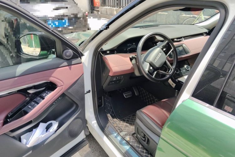 Used Land Rover Range Evoque New Energy 2023 Aurora L P300e Plug-in Hybrid Electric Version Driver Seat