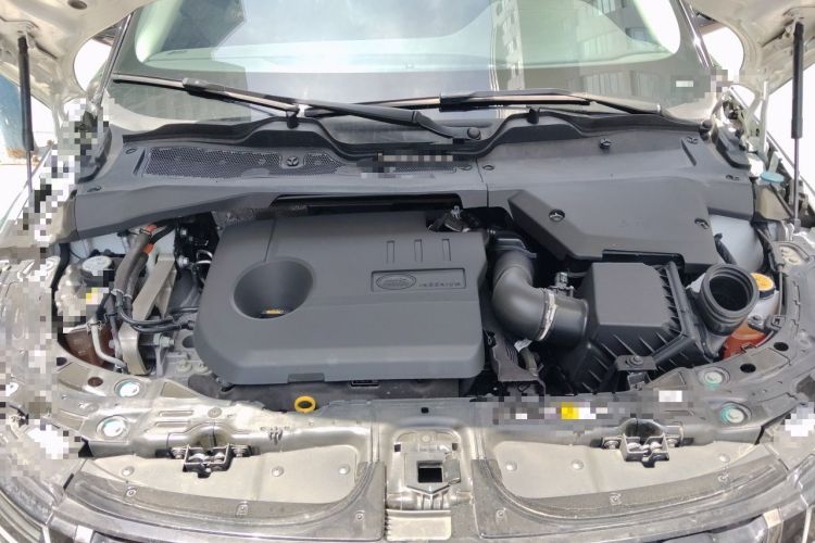 Used Land Rover Range Evoque New Energy 2023 Aurora L P300e Plug-in Hybrid Electric Version Engine Bay