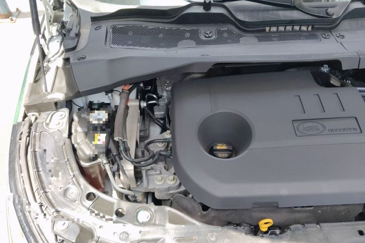 Used Land Rover Range Evoque New Energy 2023 Aurora L P300e Plug-in Hybrid Electric Version Engine Bay Right