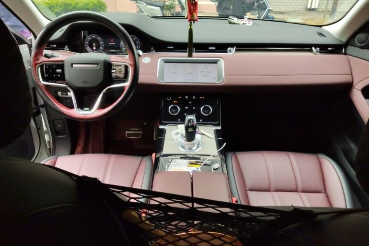Used Land Rover Range Evoque New Energy 2023 Aurora L P300e Plug-in Hybrid Electric Version Center Console