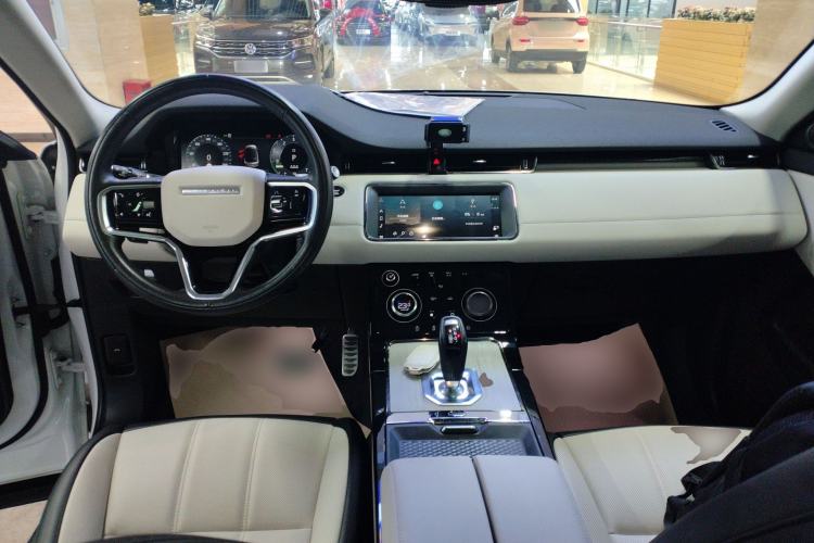 Used Land Rover Range Evoque New Energy 2023 Aurora L P300e Plug-in Hybrid Electric Version Center Console