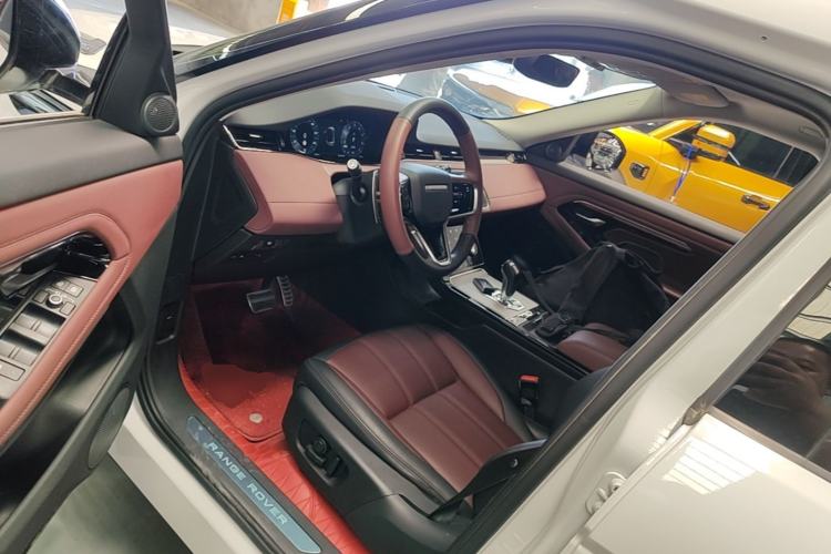 Used Land Rover Range Evoque New Energy 2023 Aurora L P300e Plug-in Hybrid Electric Version Driver Seat