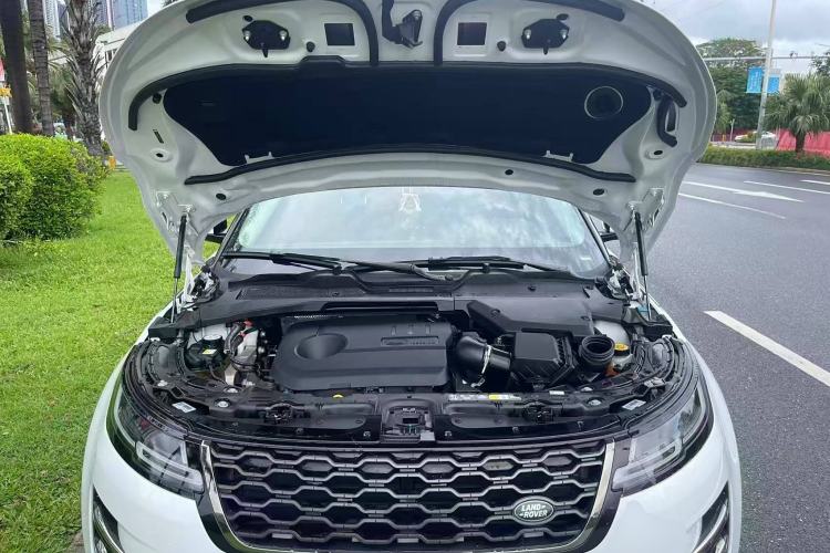 Used Land Rover Range Evoque New Energy 2023 Aurora L P300e Plug-in Hybrid Electric Version Engine Bay
