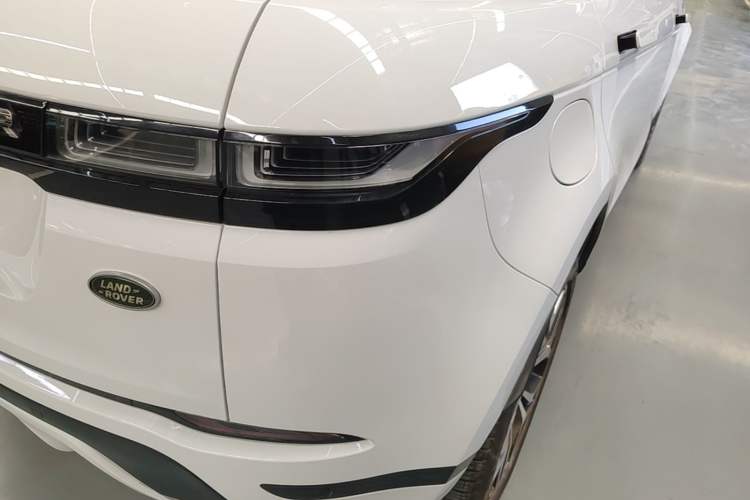 Used Land Rover Range Evoque New Energy 2023 Aurora L P300e Plug-in Hybrid Electric Version Exterior 3
