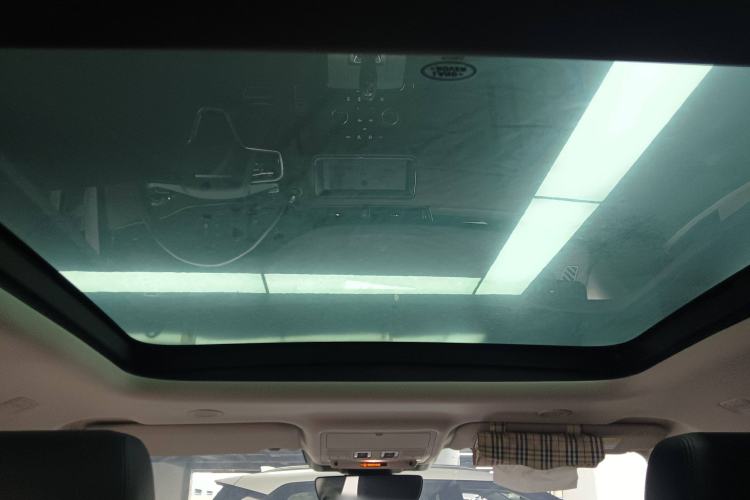 Used Land Rover Range Evoque New Energy 2023 Aurora L P300e Plug-in Hybrid Electric Version Headliner